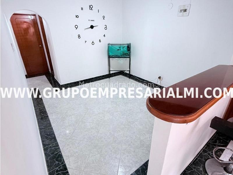 Casa Familiar Amplia de 4 Alcobas para Alquiler en Guayabal - 7