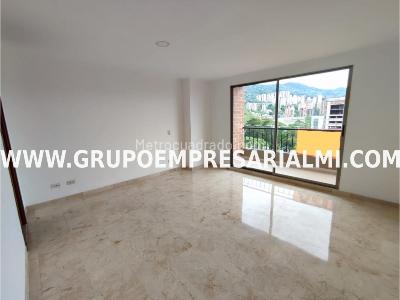 Apartamento de 3 alcobas en venta en El Poblado, Medellín, 150 m² · foto 5 de 20