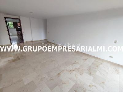 Apartamento de 3 alcobas en venta en El Poblado, Medellín, 150 m² · foto 8 de 20
