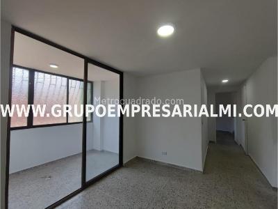 Apartamento en venta en Boston, Medellín · foto 3 de 20