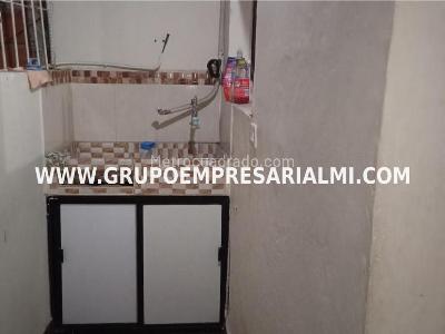 Casa de 3 alcobas en venta en Robledo, Medellín, 89 m² · foto 11 de 20