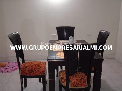 Casa de 3 alcobas en venta en Robledo, Medellín, 89 m² · foto 14 de 20