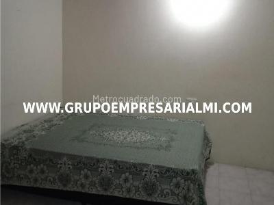 Casa de 3 alcobas en venta en Robledo, Medellín, 89 m² · foto 19 de 20