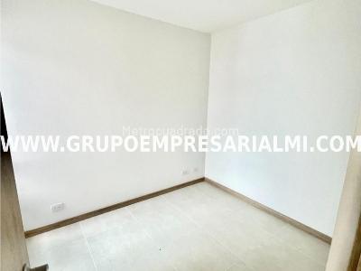 Apartamento de 3 alcobas en venta en Las Lomitas, Sabaneta, 64 m² · foto 7 de 20