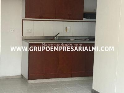 Apartamento en venta en Buenos Aires, Medellín · foto 3 de 20