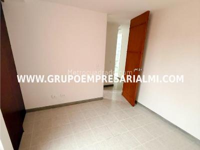 Apartamento en venta en Buenos Aires, Medellín · foto 19 de 20
