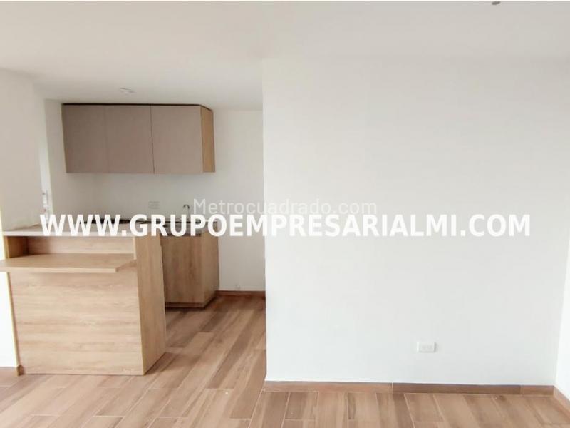 3BR Apartment in Fontibon (56 m²) - 4