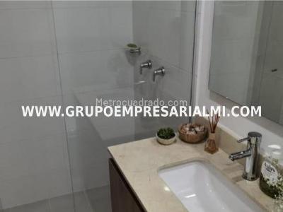 Apartamento de 3 alcobas en venta en Cañaveralejo, Sabaneta, 90 m² · foto 11 de 20