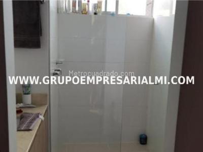 Apartamento de 3 alcobas en venta en Cañaveralejo, Sabaneta, 90 m² · foto 13 de 20