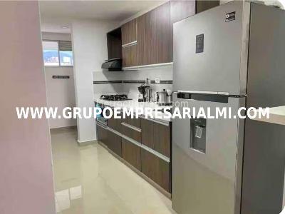 Apartamento de 3 alcobas en arriendo en Conquistadores, Medellín, 108 m² · foto 13 de 20