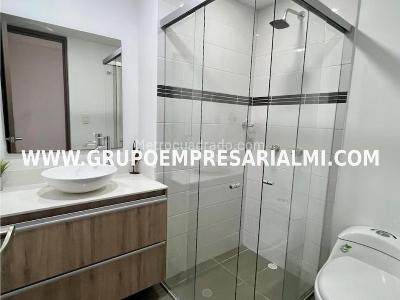 Apartamento de 3 alcobas en arriendo en Conquistadores, Medellín, 108 m² · foto 8 de 20
