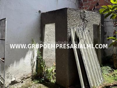 Casa de 5 alcobas en venta en Buenos Aires, Medellín, 238 m² · foto 17 de 20