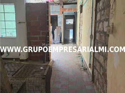 Casa de 5 alcobas en venta en Buenos Aires, Medellín, 238 m² · foto 20 de 20