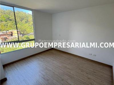 Apartamento en venta en Los Colores, Medellín · foto 10 de 20