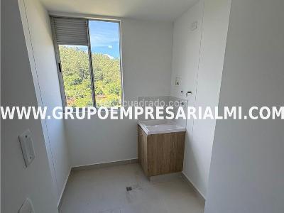 Apartamento en venta en Los Colores, Medellín · foto 19 de 20
