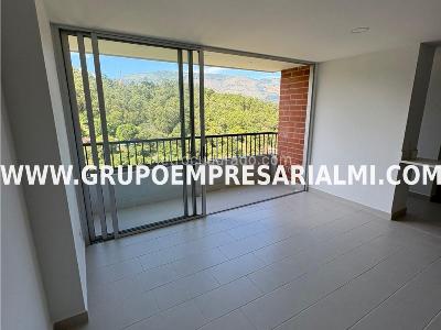 Apartamento en venta en Los Colores, Medellín · foto 7 de 20