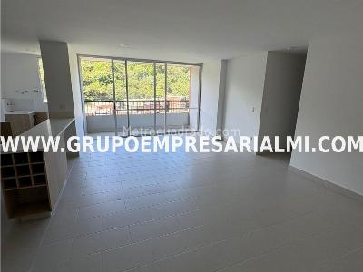 Apartamento en venta en Los Colores, Medellín · foto 8 de 20