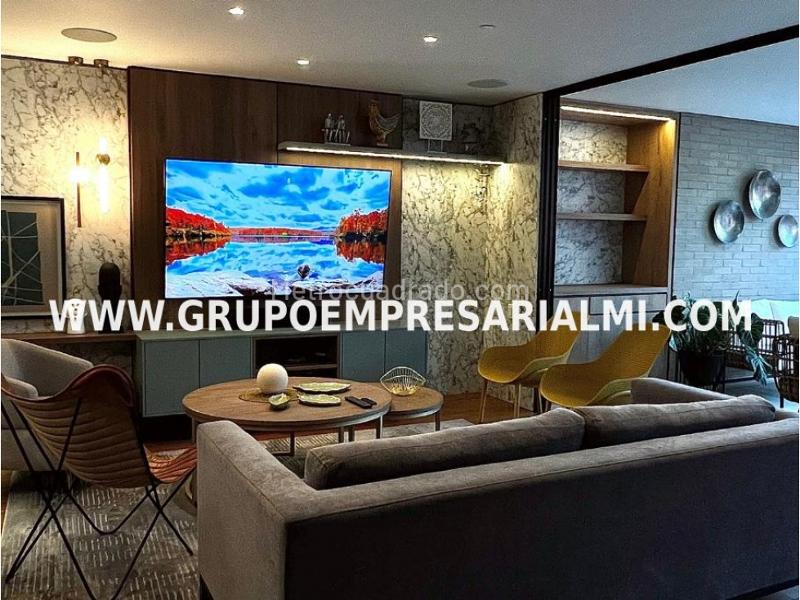 Luxury 3BR Apartment in El Poblado - 3