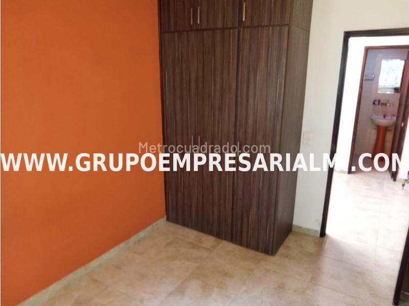 Apartamento de 2 Alcobas en Santa Mónica 2 con Parqueadero - 3
