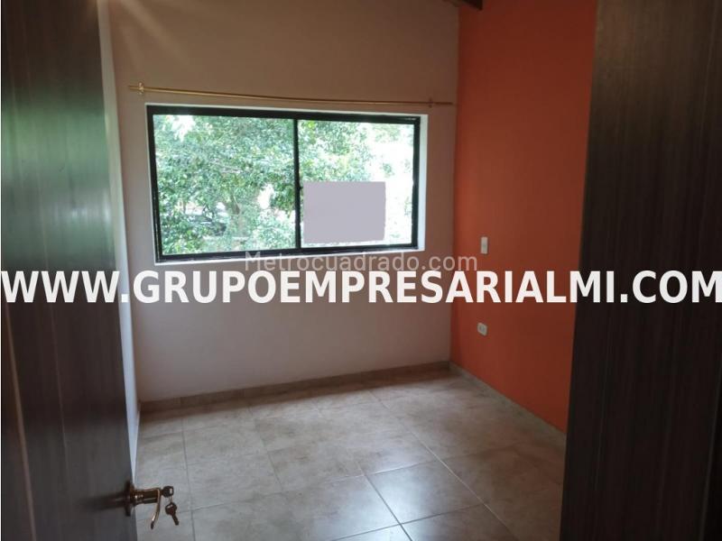 Apartamento de 2 Alcobas en Santa Mónica 2 con Parqueadero - 6