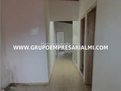 Apartamento en venta en Robledo, Medellín · foto 4 de 20