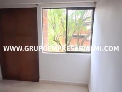 Apartamento en venta en Buenos Aires, Medellín · foto 11 de 20
