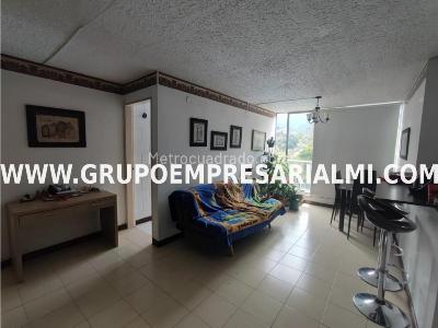 Apartamento en venta en Buenos Aires, Medellín · foto 2 de 20