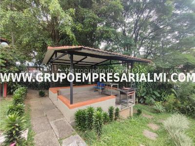 Apartamento en venta en Buenos Aires, Medellín · foto 8 de 20