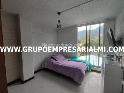 Apartamento en venta en Buenos Aires, Medellín · foto 13 de 20