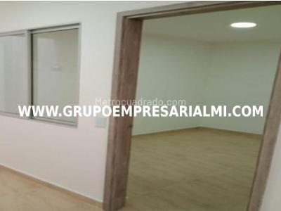 Casa de 5 alcobas en venta en La Pola, Medellín, 55 m² · foto 17 de 20