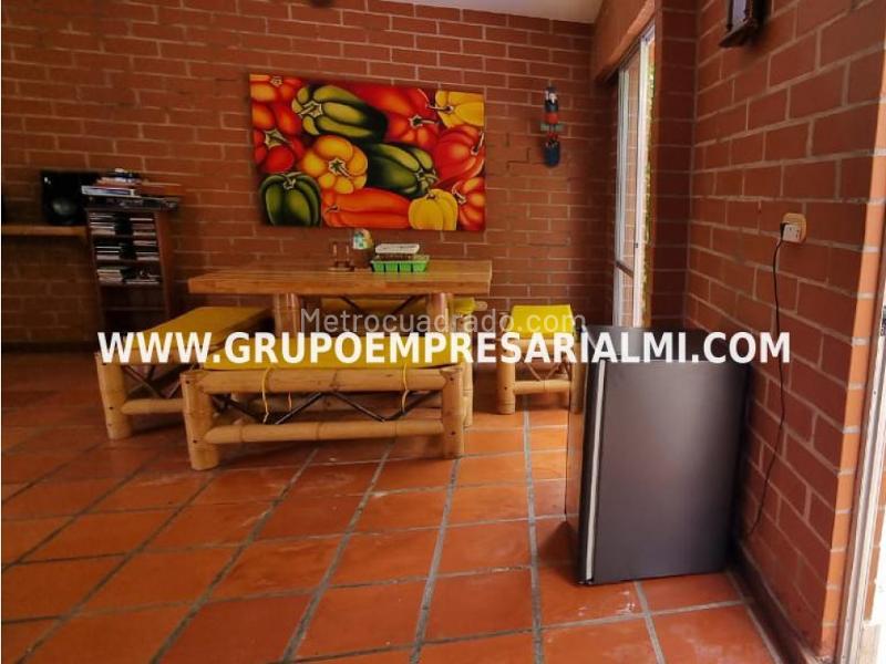 Furnished 3BR House for Rent in La Glorieta - 3