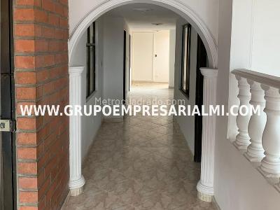 Apartamento de 3 alcobas en venta en Robledo, Medellín, 107 m² · foto 9 de 20