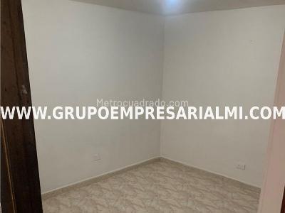 Apartamento de 3 alcobas en venta en Robledo, Medellín, 107 m² · foto 11 de 20