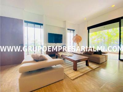 Casa de 4 alcobas en venta en El Poblado, Medellín · foto 3 de 20