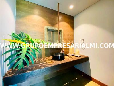 Casa de 4 alcobas en venta en El Poblado, Medellín · foto 9 de 20