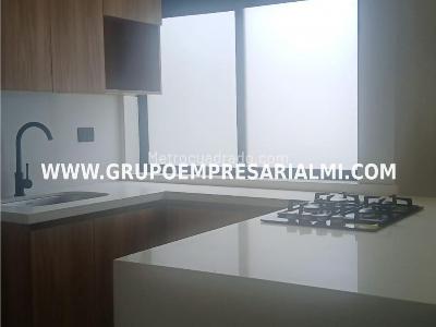 Apartamento en venta en La America, Medellín · foto 3 de 20