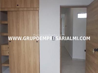 Apartamento en venta en La America, Medellín · foto 12 de 20