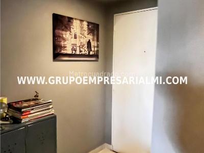 Apartaestudio en venta en Loma De Las Brujas, Envigado, 66 m² · foto 6 de 20