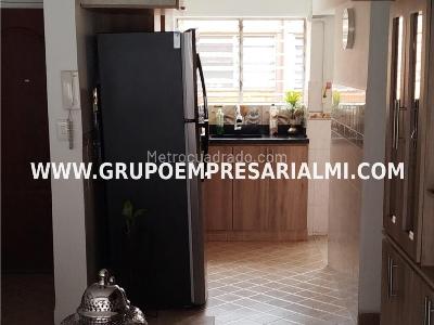 Apartamento en venta en La Milagrosa, Medellín · foto 6 de 20