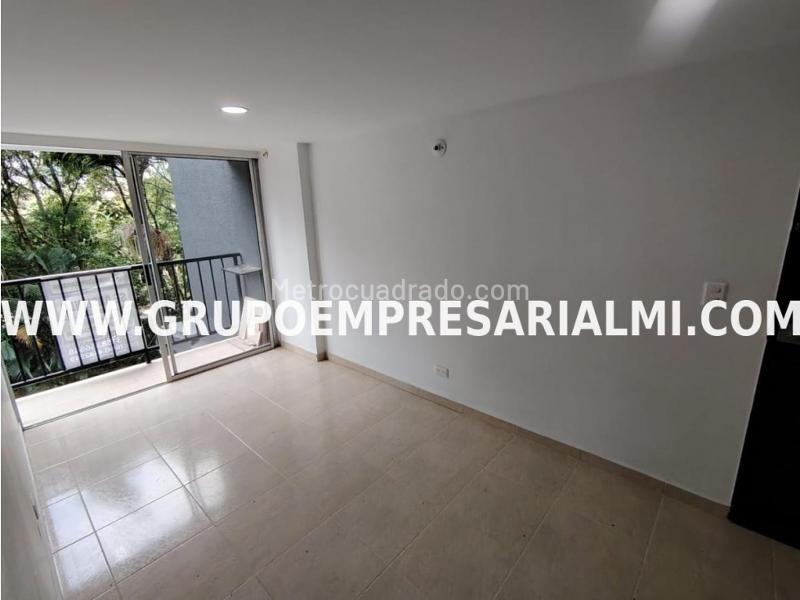 Spectacular 3BR Apartment in La America - 7