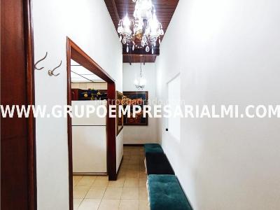 Apartamento de 3 alcobas en venta en La Castellana, Medellín, 125 m² · foto 7 de 20