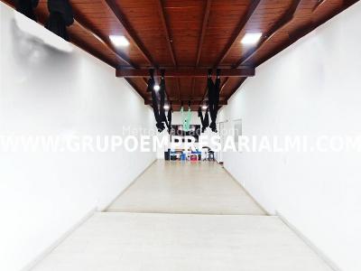 Apartamento de 3 alcobas en venta en La Castellana, Medellín, 125 m² · foto 8 de 20