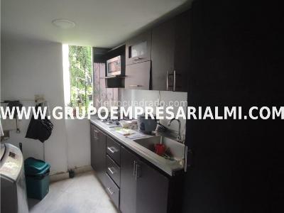 Apartamento en venta en Buenos Aires, Medellín · foto 2 de 20