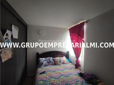 Apartamento en venta en Buenos Aires, Medellín · foto 4 de 20