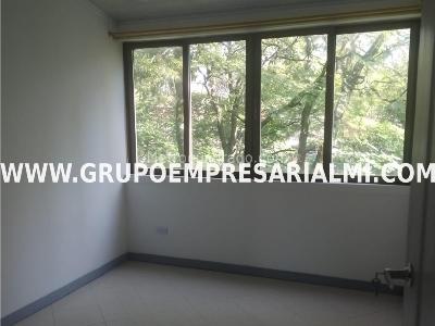 Apartamento de 3 alcobas en arriendo en El Velodromo, Medellín, 100 m² · foto 9 de 20