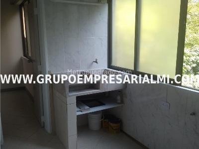 Apartamento de 3 alcobas en arriendo en El Velodromo, Medellín, 100 m² · foto 11 de 20