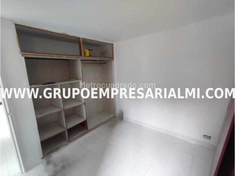 Apartamento de 3 Alcobas en Arriendo en San Javier (Piso 1, Parqueadero) - 5