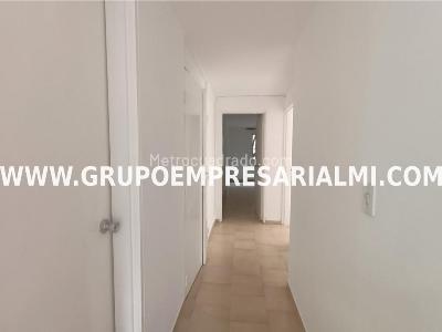 Apartamento en arriendo en Belen, Medellín · foto 5 de 20