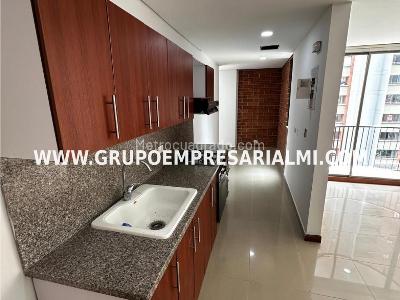 Apartamento de 3 alcobas en venta en Suramerica, Itagüí, 89 m² · foto 3 de 20