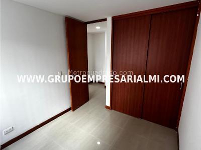 Apartamento de 3 alcobas en venta en Suramerica, Itagüí, 89 m² · foto 7 de 20